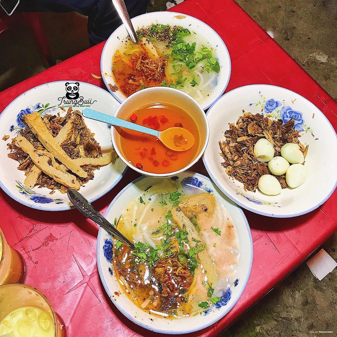 Bánh canh ruộng chân cầu Thuận Phước