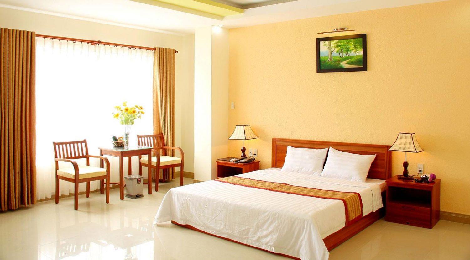 khách sạn nằm trên đường Nguyễn Văn Trỗi