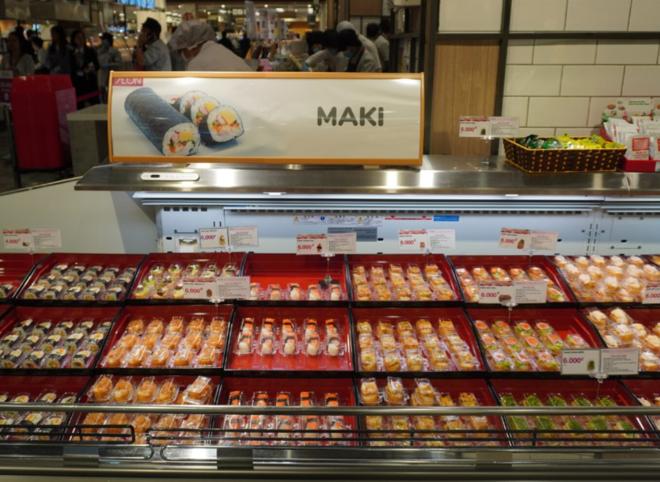Món ăn chuẩn Nhật với mức giá “hạt dẻ” tại Khu vực ẩm thực tự chọn Delica