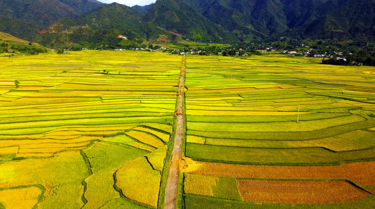 Dù lượn Pu Ta Leng