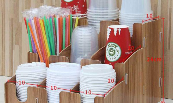Kệ Đựng Ly Nhựa 9 Ngăn – Giải pháp thẩm mỹ cho quán trà sữa chuyên nghiệp