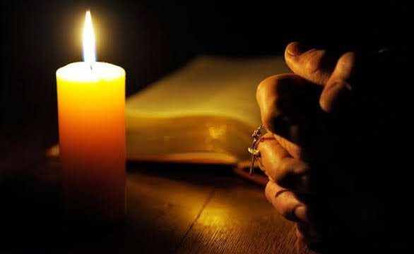 Đọc kinh tối trước khi đi ngủ – Những lời cầu nguyện trước khi đi ngủ
