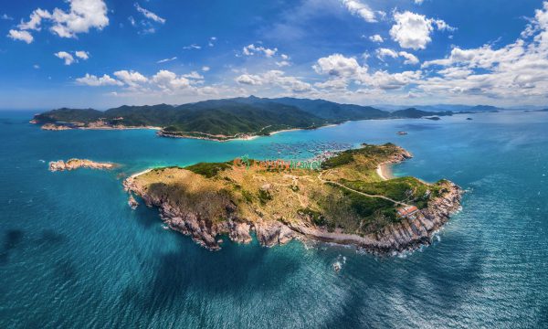 Tour Đảo Bình Hưng: Trọn vẹn trải nghiệm biển đảo đẹp như mơ
