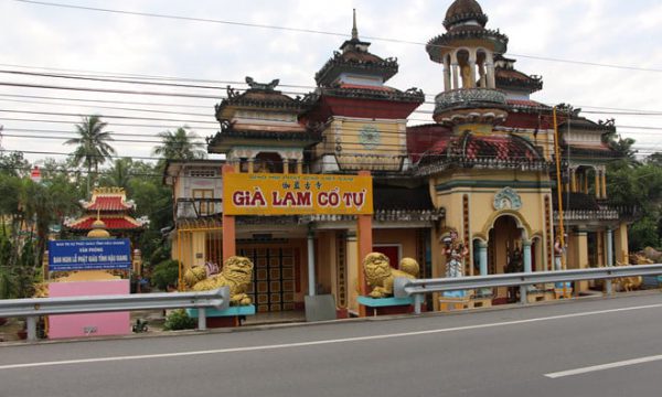 Chùa Già Lam Cổ Tự: Ngôi thiền viện tuyệt đẹp với hàng trăm tượng Phật do một vị sư duy nhất trông nom