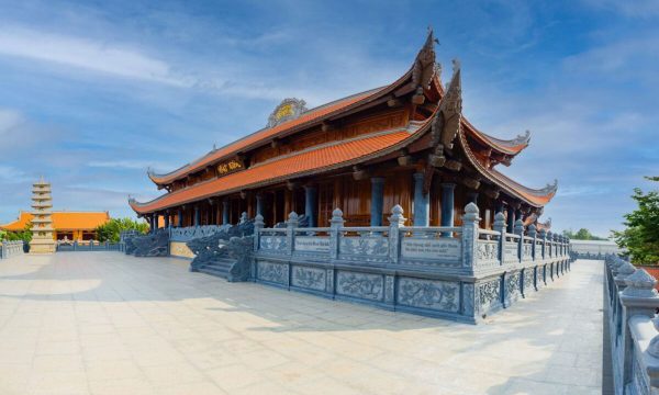 Tu viện Vĩnh Nghiêm: Tìm hiểu về ngôi chùa thuần Việt đẹp nhất quận 12