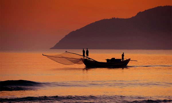 Nét đẹp của ngư dân làng chài Nam Trung Bộ: Từ Mân Thái đến Xuân Hải