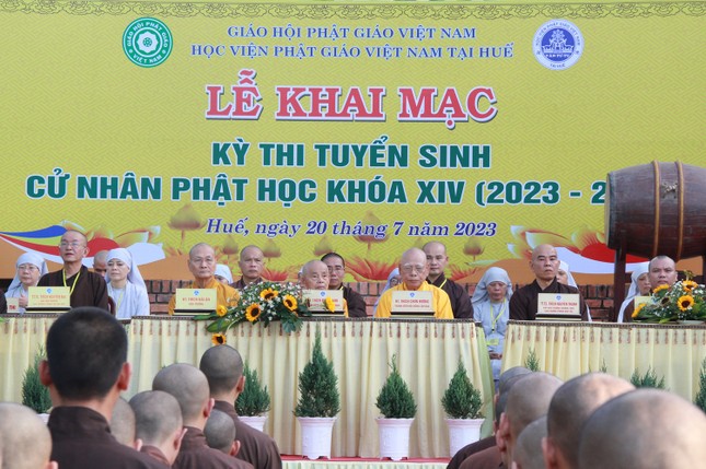 Hội đồng Điều hành Học viện Phật giáo VN tại Huế